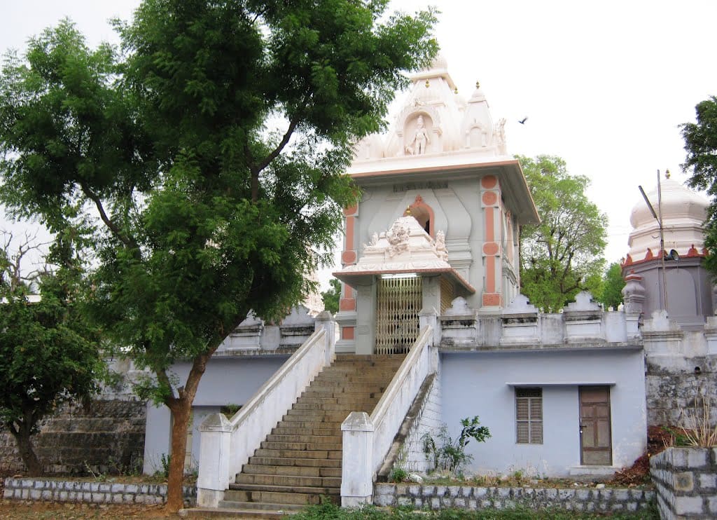 Guru Subramaniya Temple